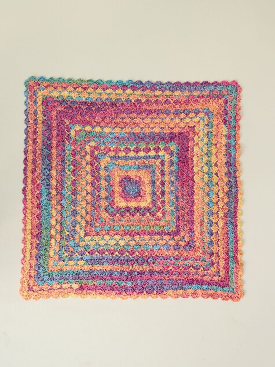 Hayfield Spirit Chunky Crochet Cloud Blanket Pattern 10868