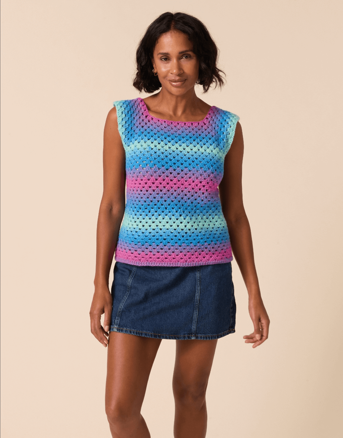 Sirdar Jewelspun Ombre Aran Granny Square Vest Pattern 10921