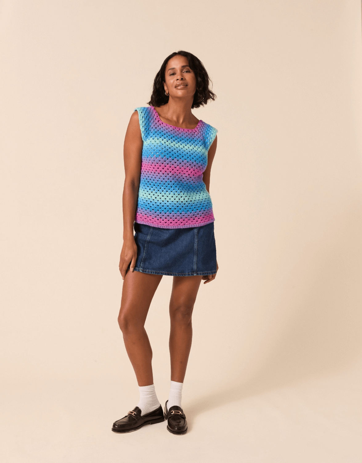 Sirdar Jewelspun Ombre Aran Granny Square Vest Pattern 10921