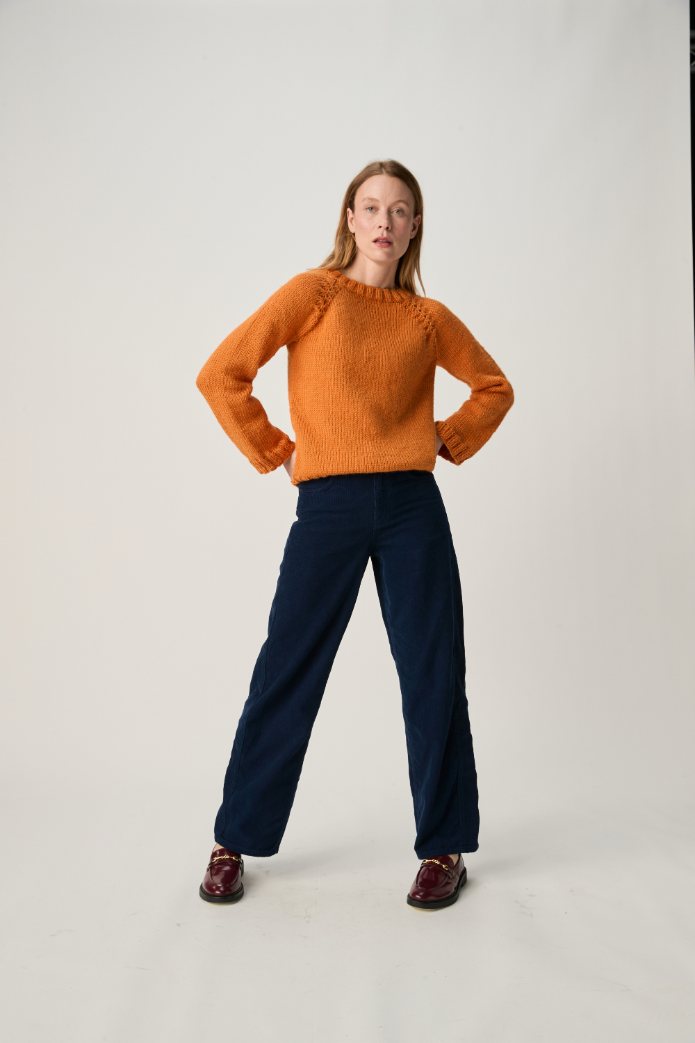 Sirdar Loveful Bio Chunky Propagate Raglan Sweater Pattern 10972