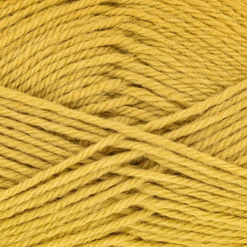12 x 50g King Cole Majestic DK