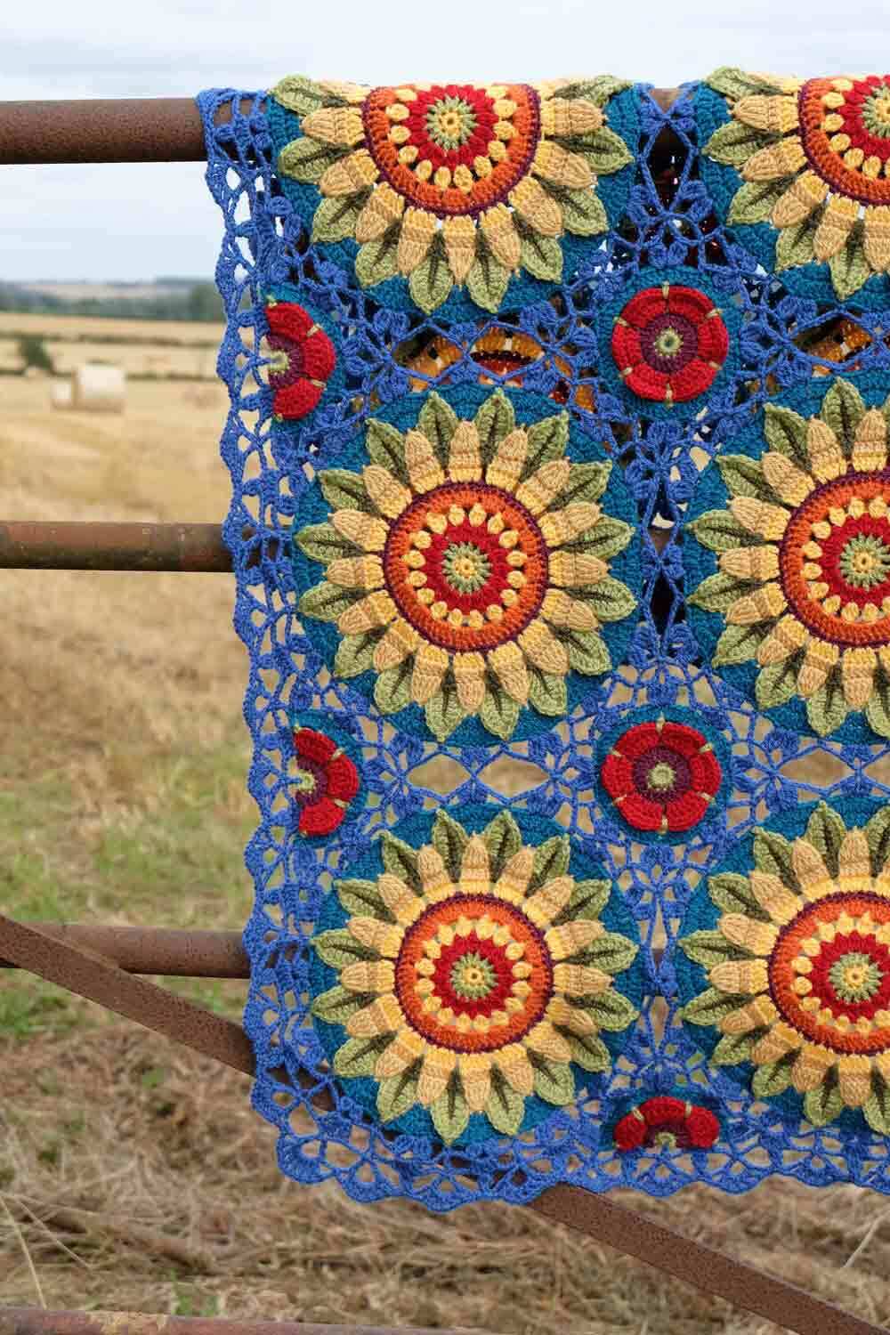 Fields of Gold Blanket By Janie Crow/Lucia Dunn - Yarn Pack