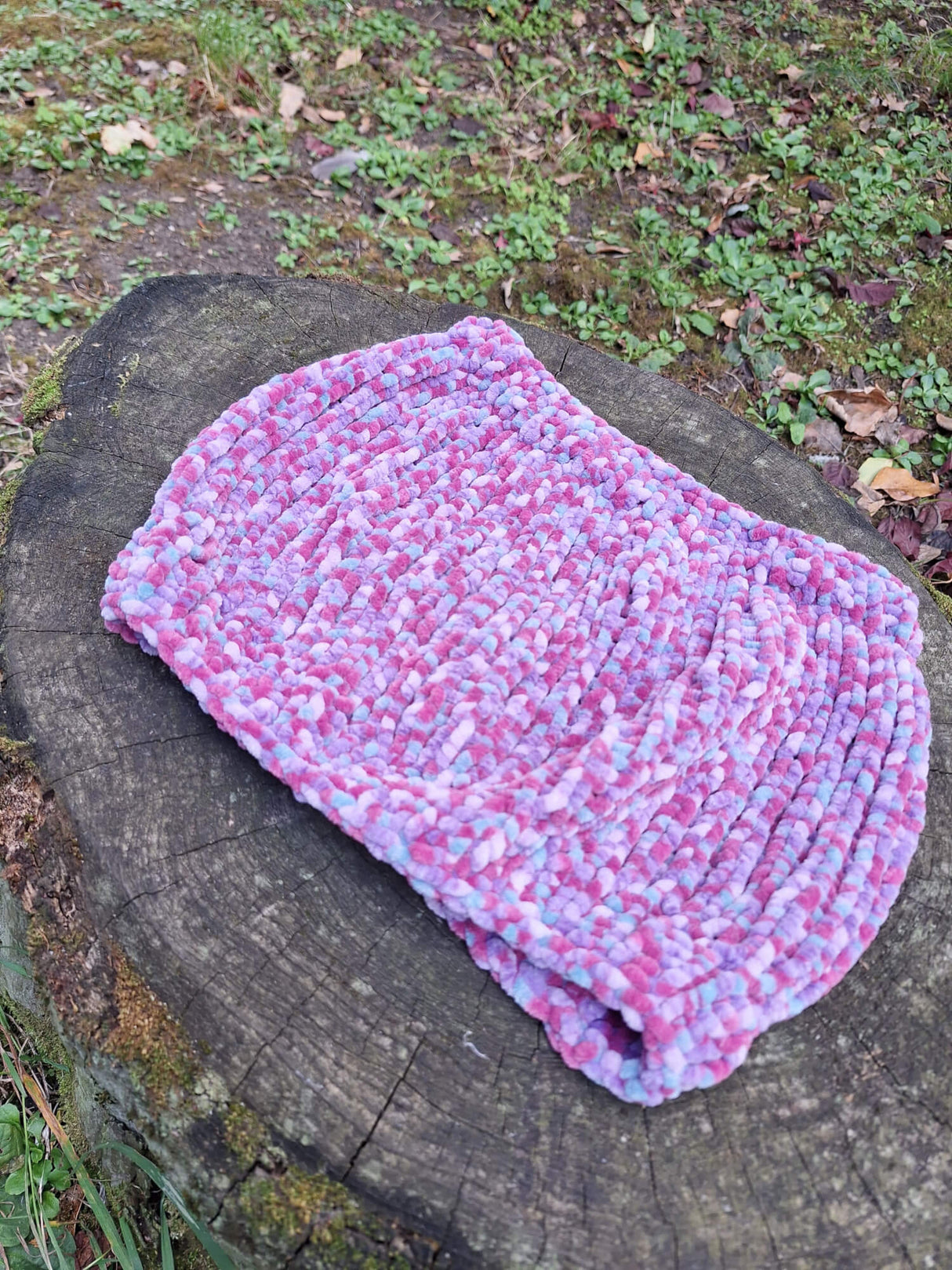 Woolcraft Luxury Chenille Chunky Cowl Pattern WC3009