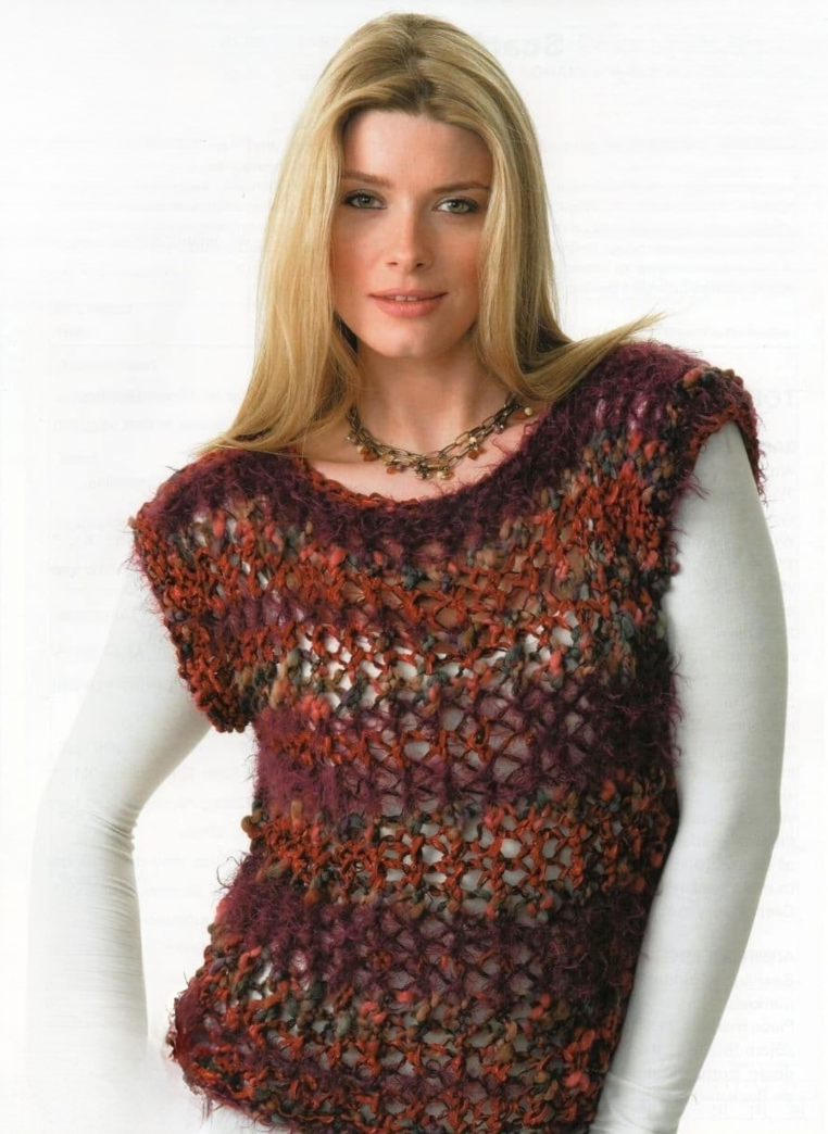 King Cole Romano Chunky Top, Hat & Scarf Pattern 3385