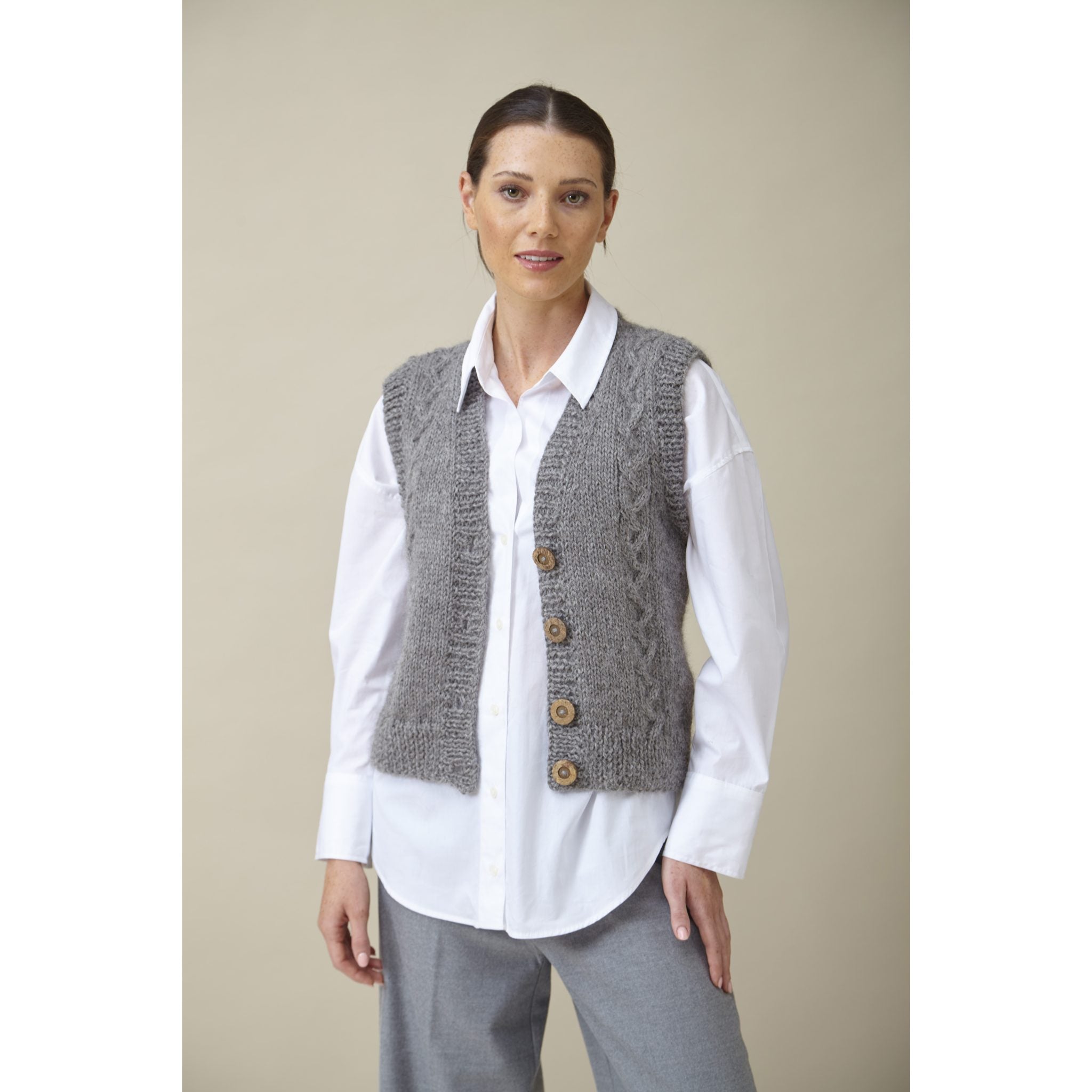 ★mame即完売Sliver Knitted Fluffy Wool Vest Ravelry: The Fluffy Vest pattern by Katr crochet