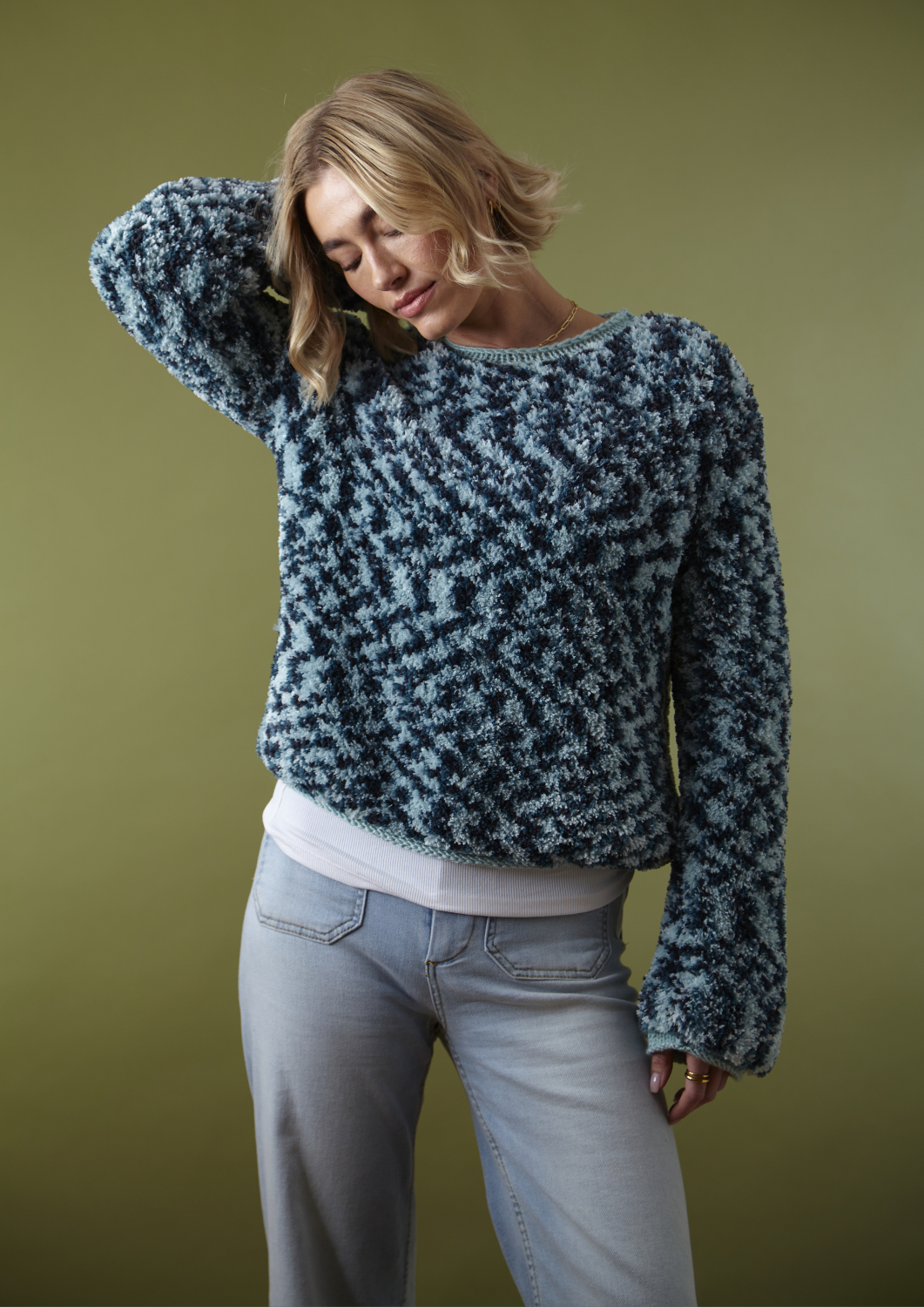 King Cole Animal Kingdom Chunky Sweater and Cardigan Pattern 6552