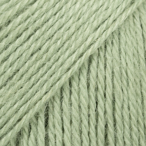 Drops Alpaca 4 Ply 50g