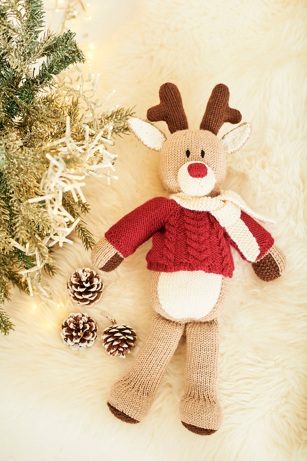 Stylecraft Bellissima / Special DK Reindeer Toy, Sweater & Hat Pattern 9869