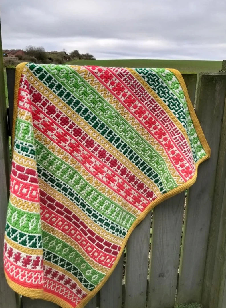 Adventures in Overlay Mosaic by Rosina Plane - Yarn Pack