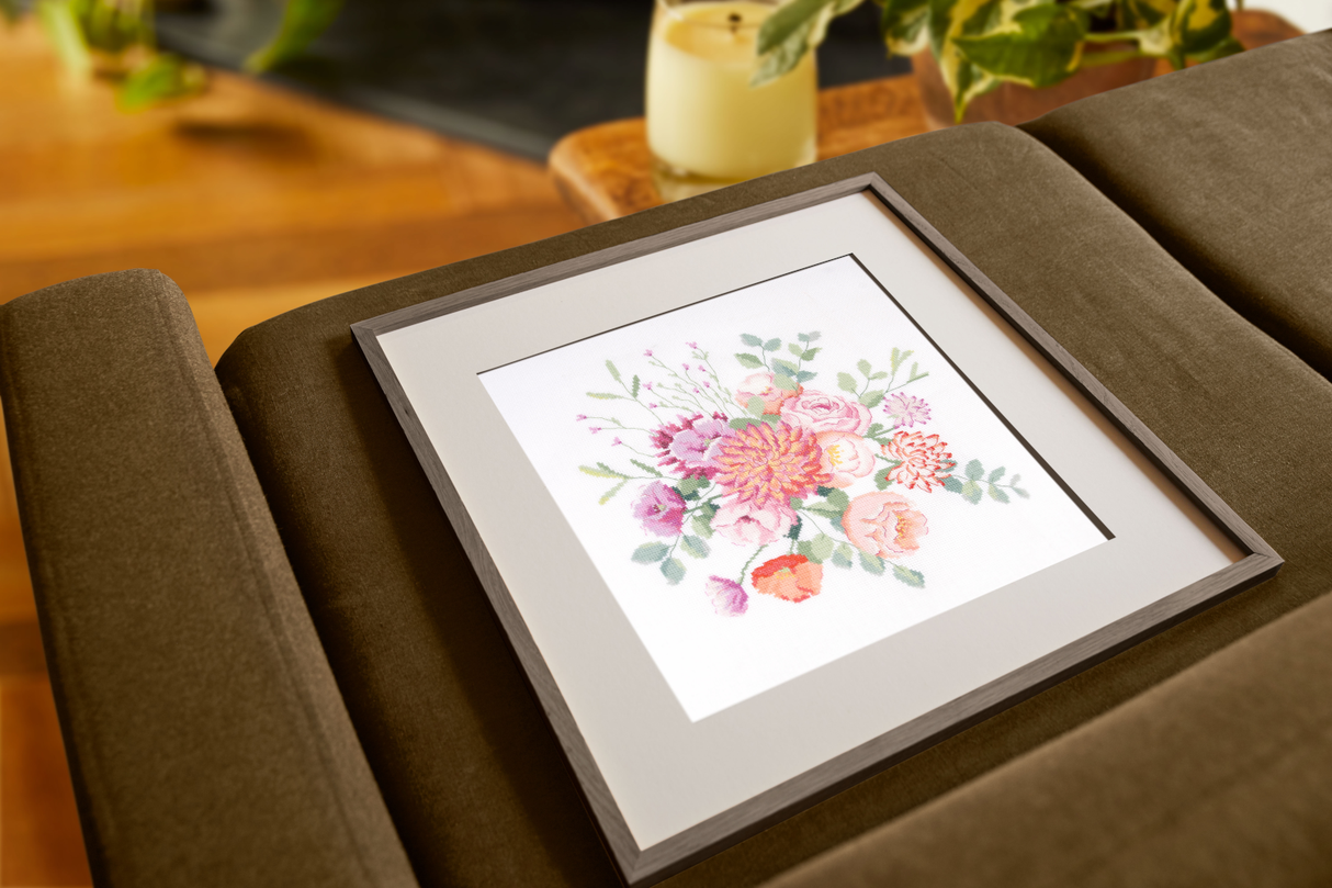 DMC Cross Stitch Kit Vintage Bouquet by Nathalie Weinzaepflen