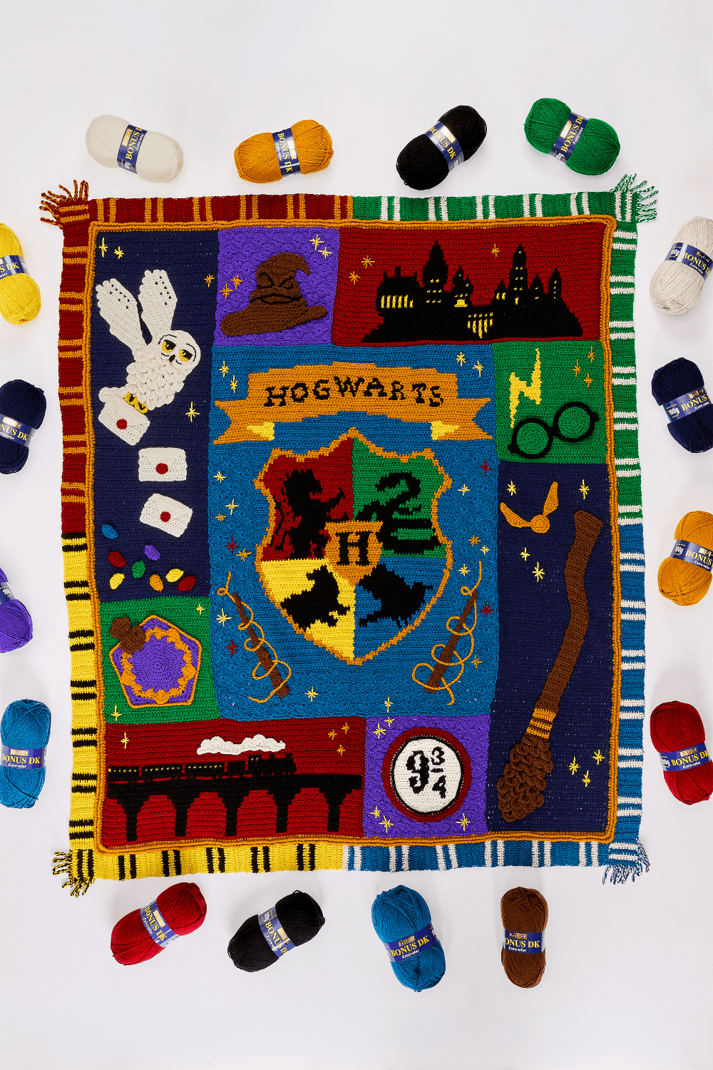 Sirdar Journey to Hogwarts Harry Potter Blanket 2026 - Crochet Along (CAL)