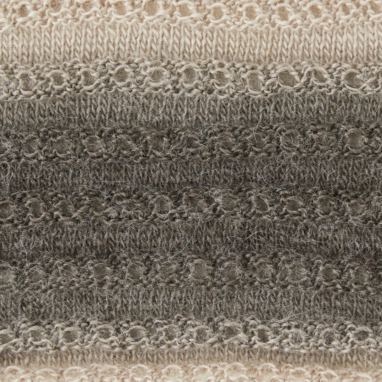 Sirdar Shawlie 4 Ply 100g