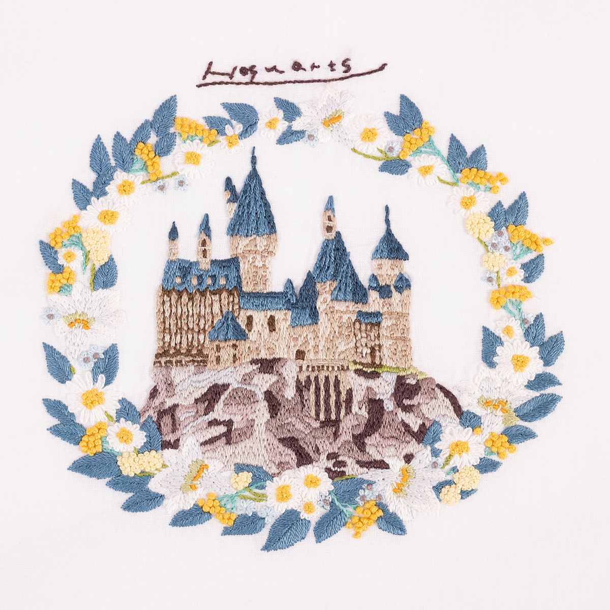 DMC Harry Potter - Hogwarts Castle Embroidery Kit