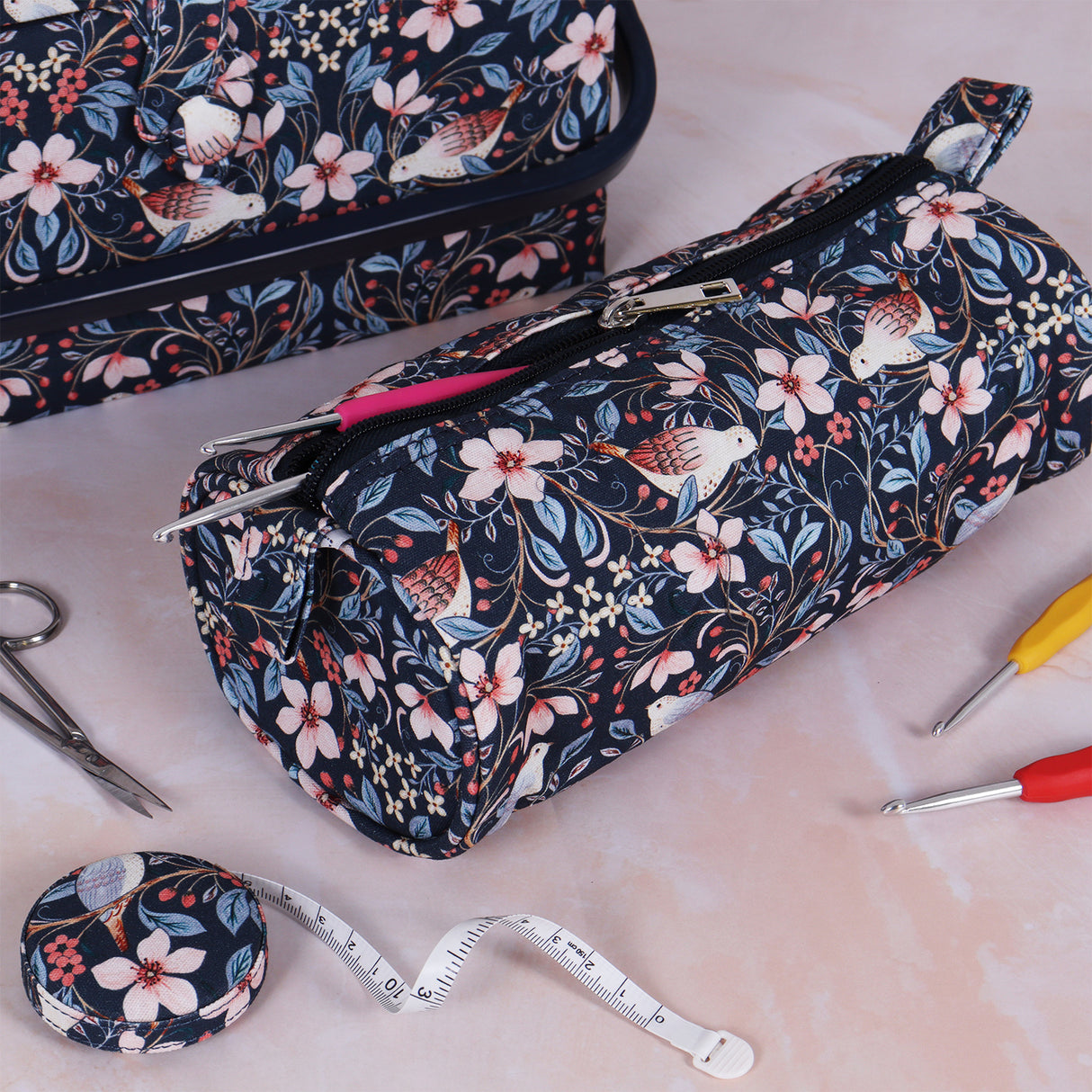 Hobbygift Crochet Hook Soft Case [Blossom Birds]