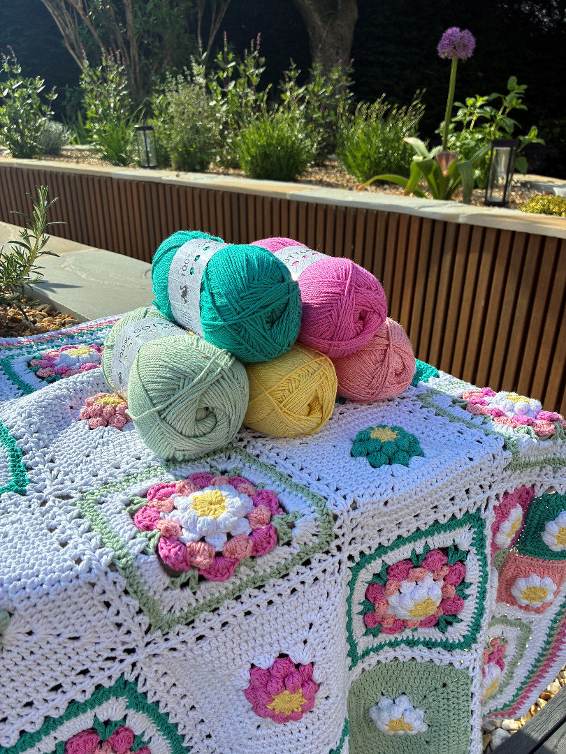 Cygnet Petal Patchwork Blanket 2025 -  Crochet Along (CAL)