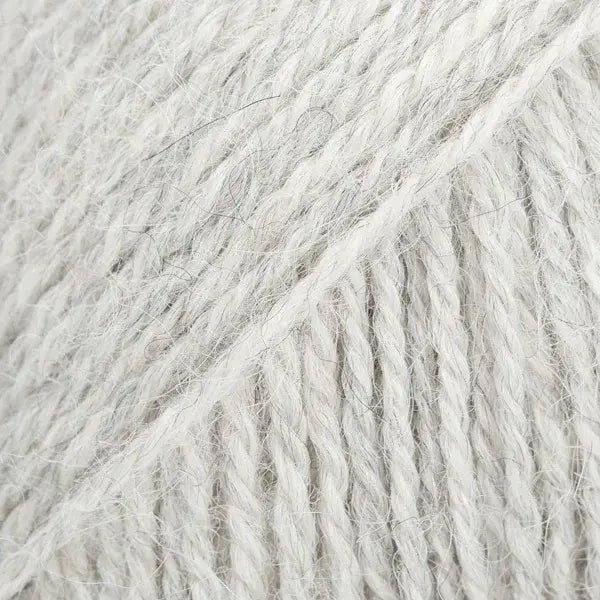 Drops Alpaca 4 Ply 50g