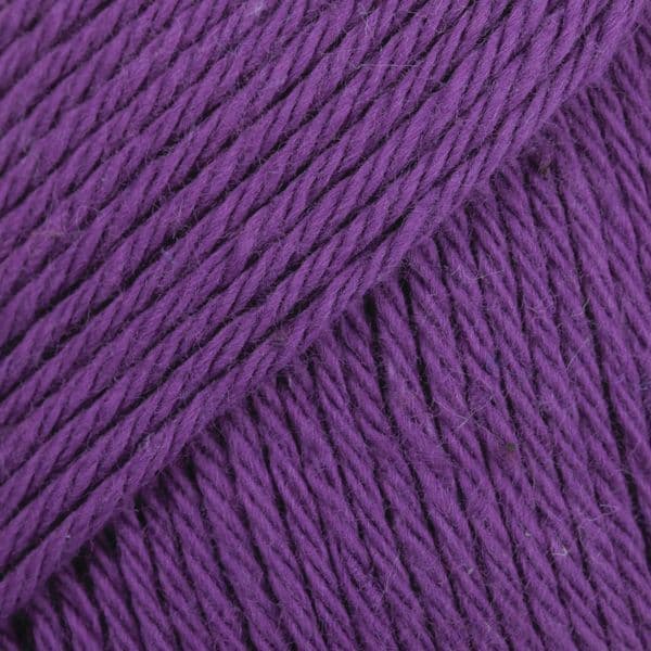 Drops Loves You 7 4 Ply 50g