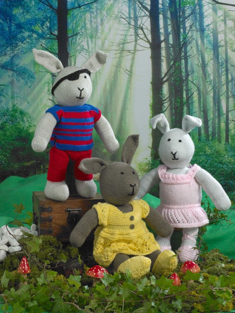 J B Rabbit James C Brett Crafter DK Toy Rabbit Pattern JB677 – Littlewoolshop.com