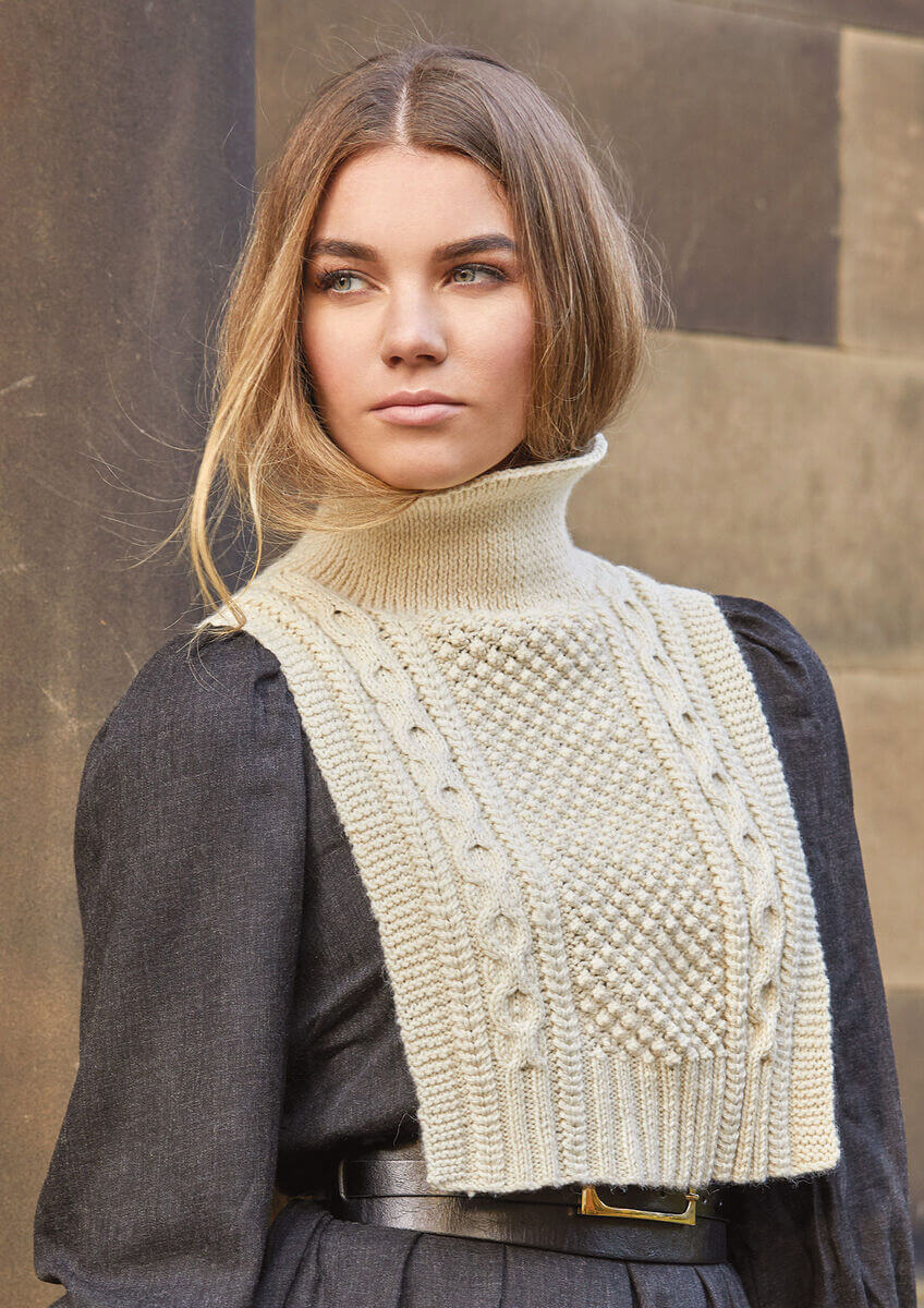 Rowan Closer Accessories - 18 Projects by Kim Hargreaves