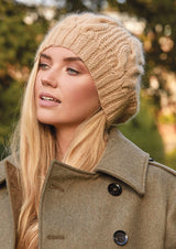 Rowan Closer Accessories - 18 Projects by Kim Hargreaves