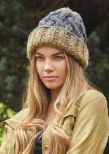 Rowan Closer Accessories - 18 Projects by Kim Hargreaves