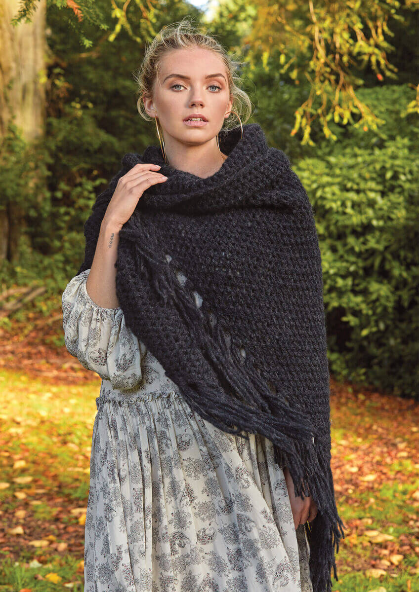 Rowan Closer Accessories - 18 Projects by Kim Hargreaves