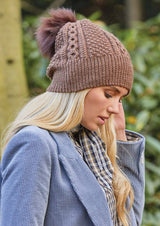 Rowan Closer Accessories - 18 Projects by Kim Hargreaves
