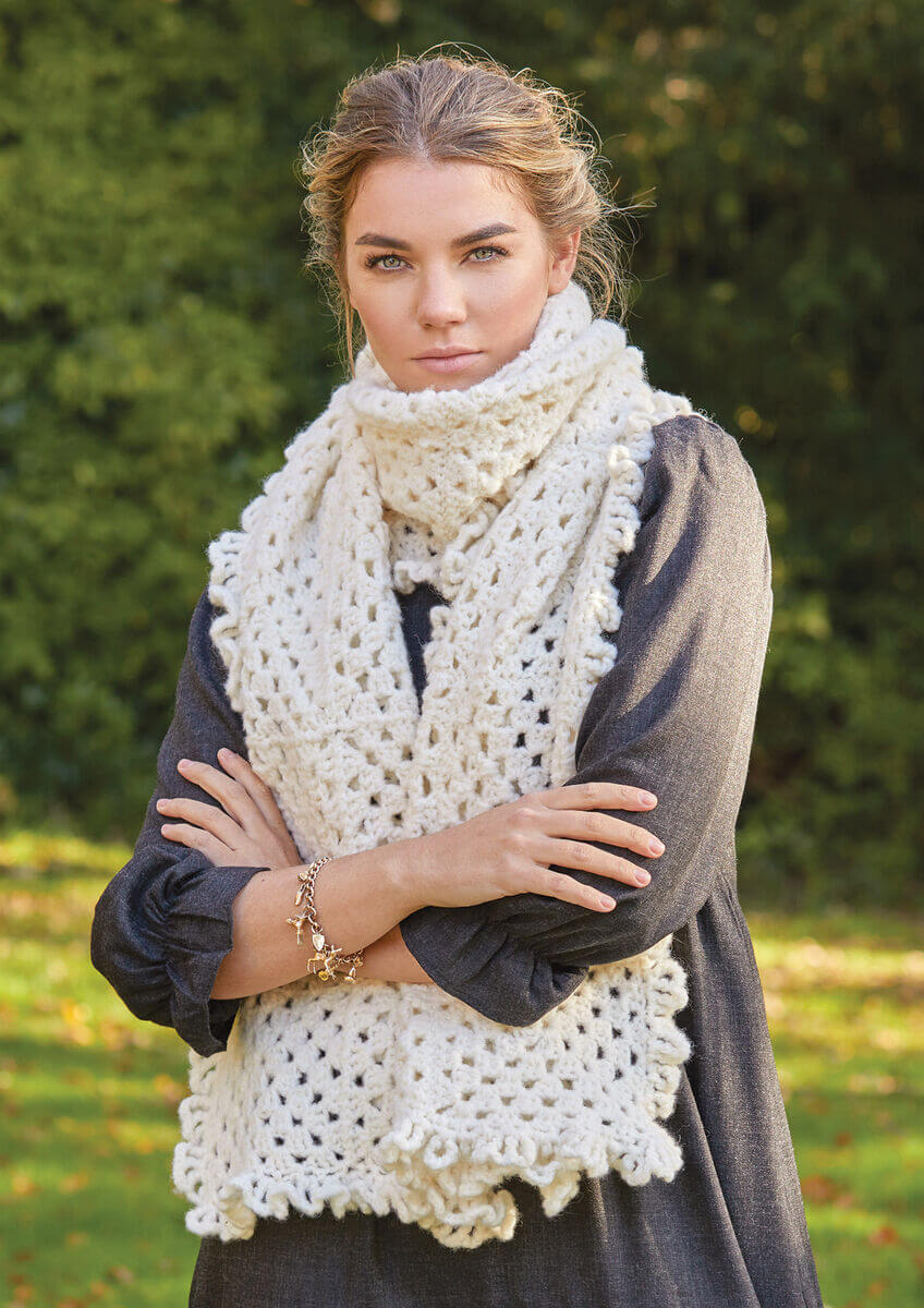 Rowan Closer Accessories - 18 Projects by Kim Hargreaves