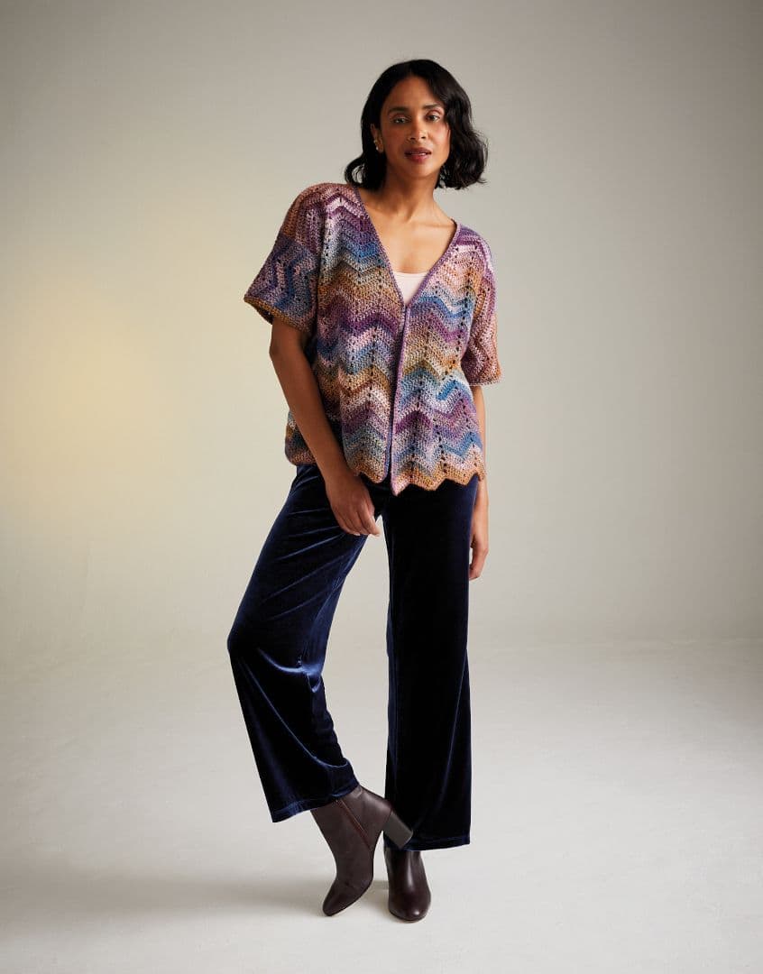 Sirdar Jewelspun Aran Cardigan Pattern 10725 – Littlewoolshop.com