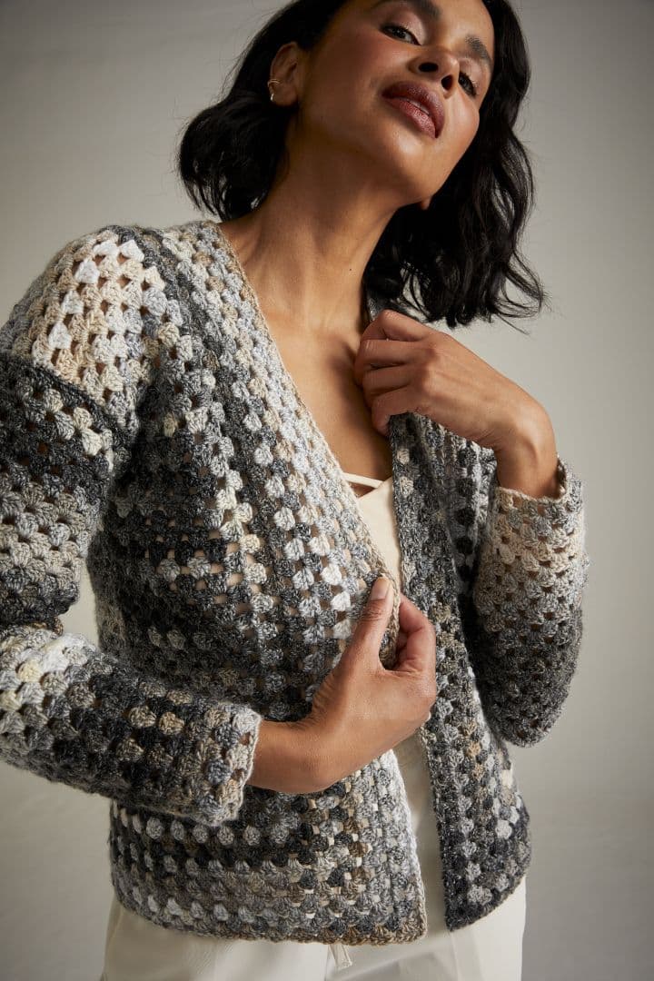 Sirdar Jewelspun Aran Cardigan Pattern 10727 – Littlewoolshop.com