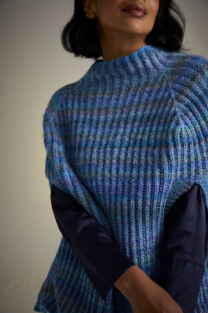 Sirdar Jewelspun Aran Poncho Pattern 10721